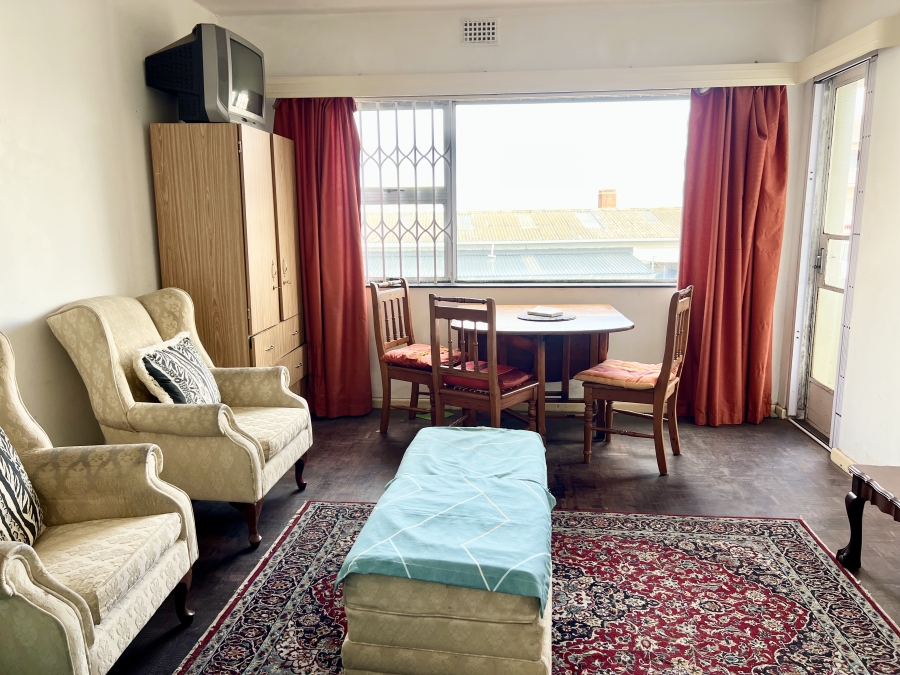 1 Bedroom Property for Sale in Oostersee Western Cape